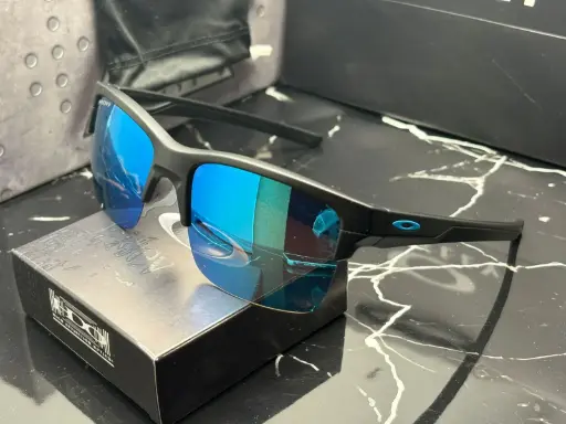 GAFA OAKLEY THINLINK AAA