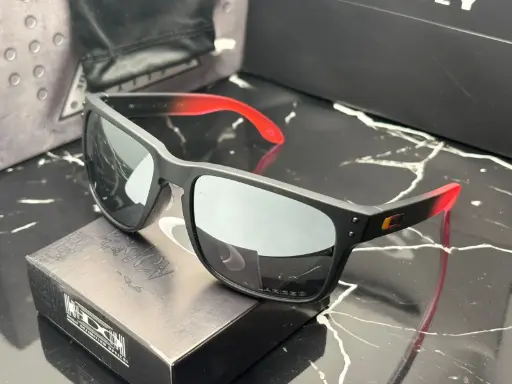 GAFA OAKLEY HOLBROOK AAA