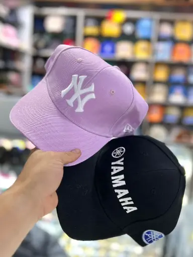 GORRA BORDADA