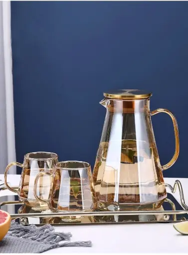JUEGO JARRA + 4 VASOS